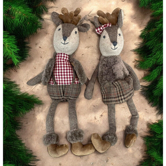 Olive and Cocoa Darla And Donnie Reindeer Plush Stuffed Animals NWOT - Picture 1 of 9